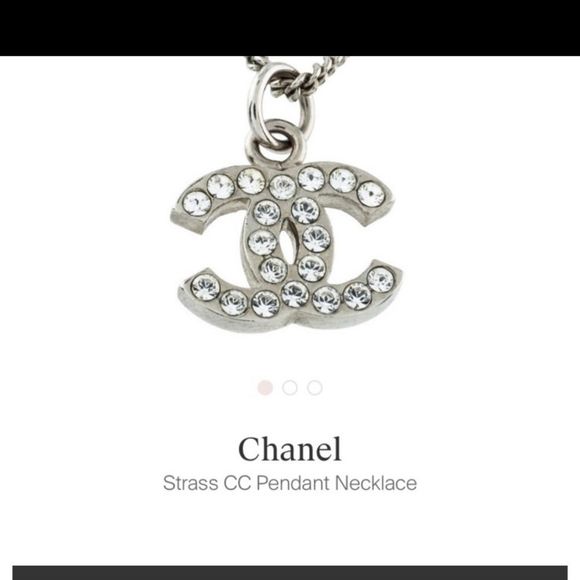 Chanel Strass CC Pendent Necklace - Picture 6 of 6